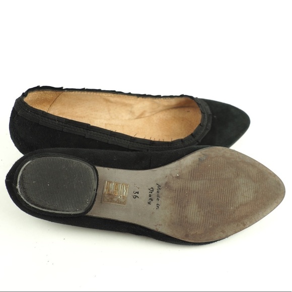 Italian made sz 36 black suede ruffle trim flats - Picture 5 of 8